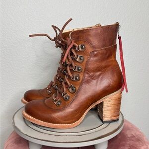 Freebird by Steven Borow Brown Leather Lace-Up Zip Heeled Combat Boots Size 8